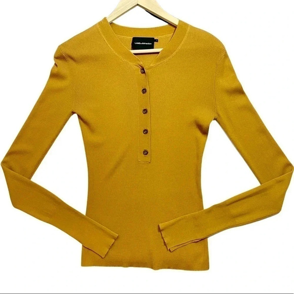 Land of Distraction Hadley Rib Knit Long Sleeve Henley Top - Picture 2 of 5